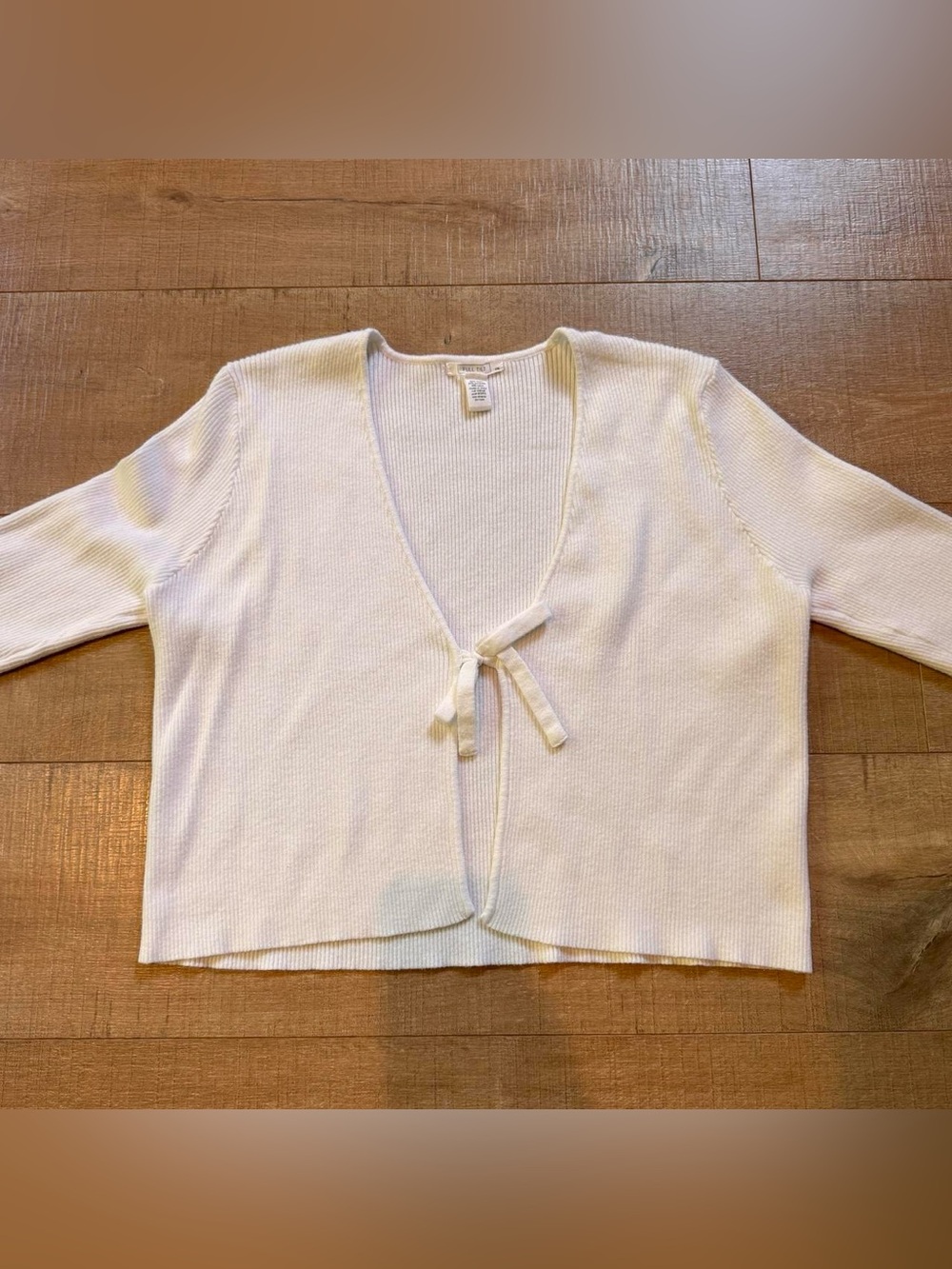 TILLY'S tie front long sleeve top